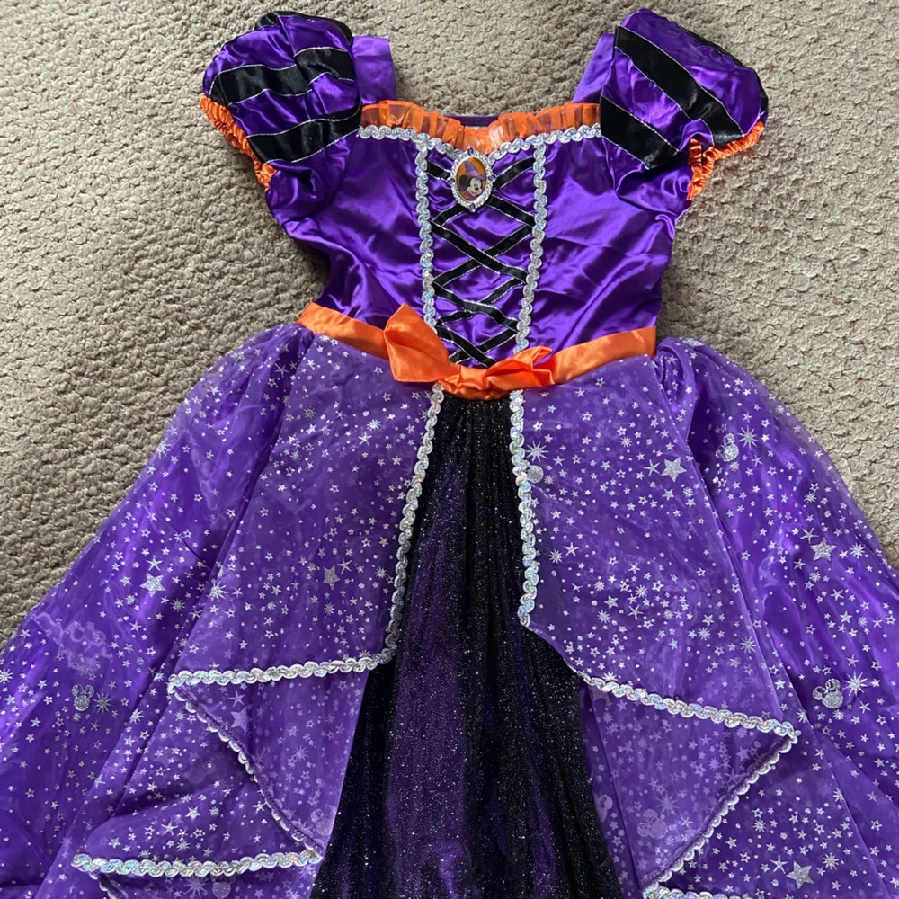 Disney Minnie Mouse Halloween Witch costume
